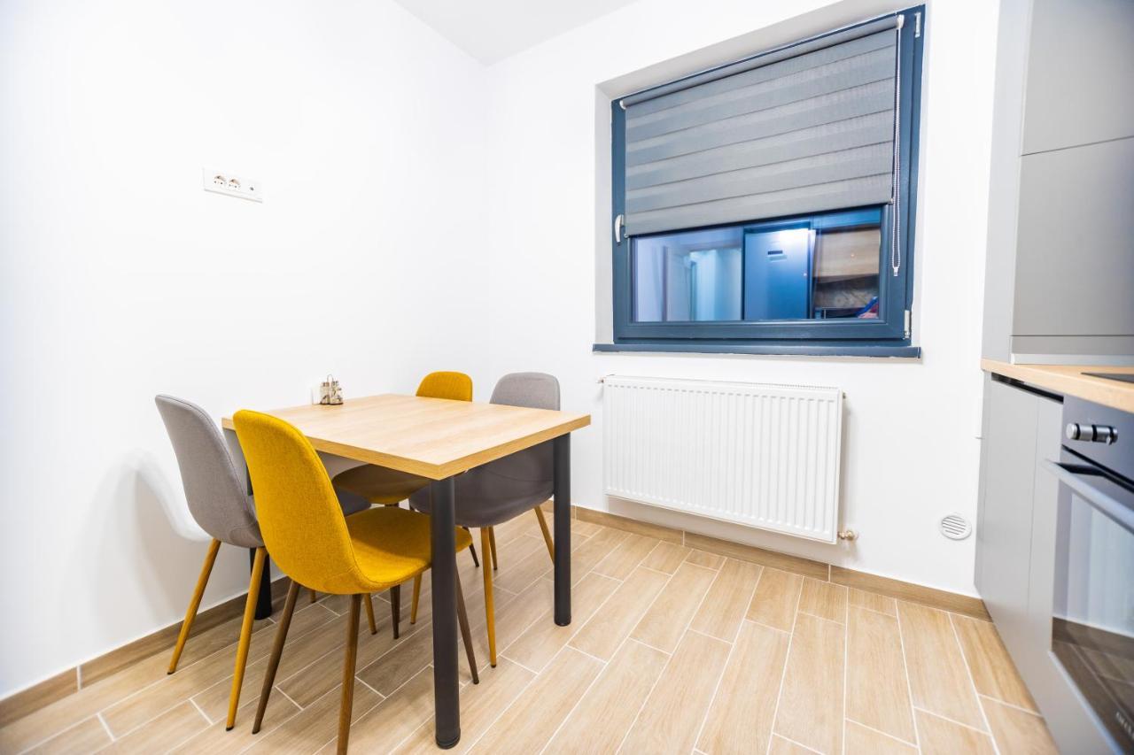 Brigitte Apartment Braşov Exterior foto